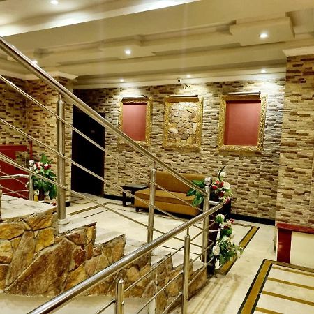 Hotel Triple One Abbottabad Exterior foto